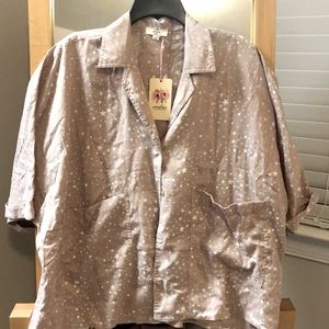 entro top with stars